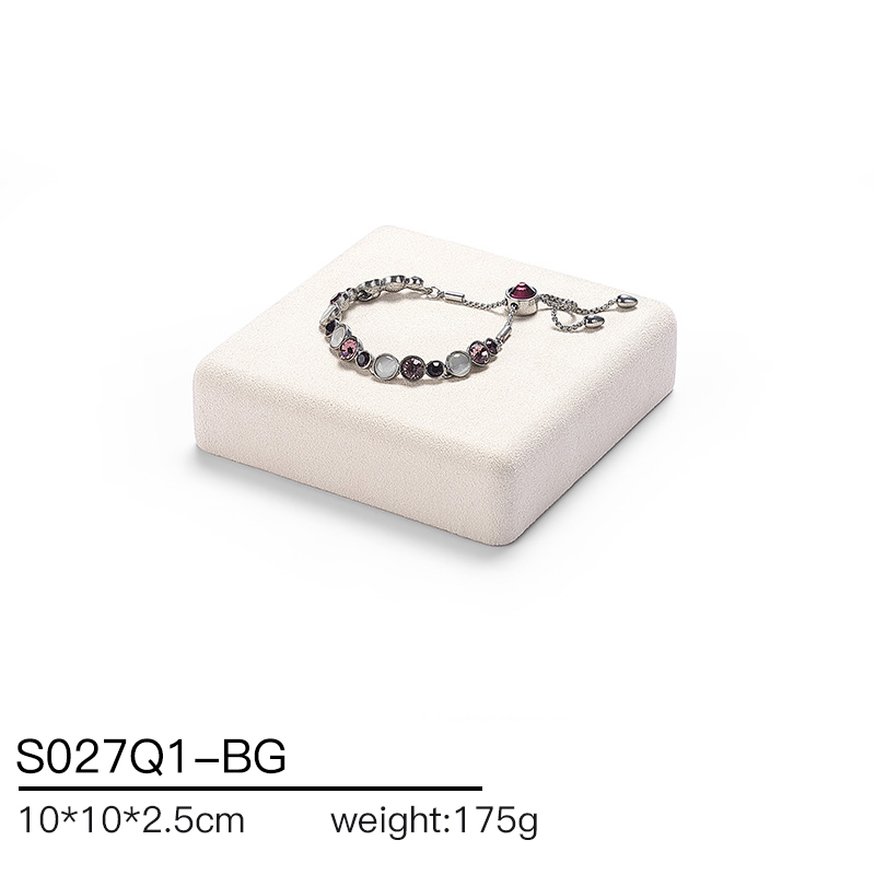 S027 Beige DIGU Luxury Microfiber Jewelry Display Set