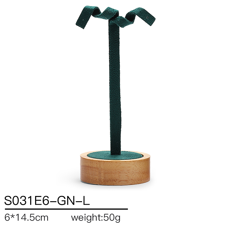 S031 DIGU Jewelry display props made of suede and rubber wood