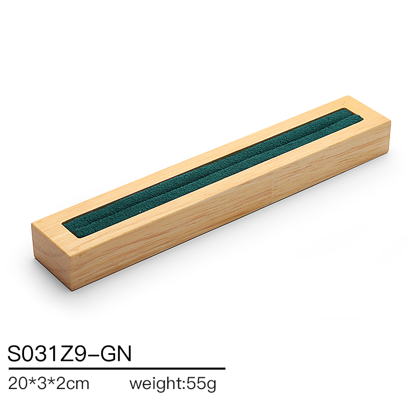 S031 DIGU Jewelry display props made of suede and rubber wood