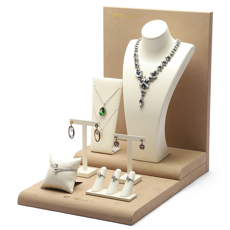 S040 DIGU Custom Handmade Bracelet Necklace Ring Earring Jewelry Display Stand Set