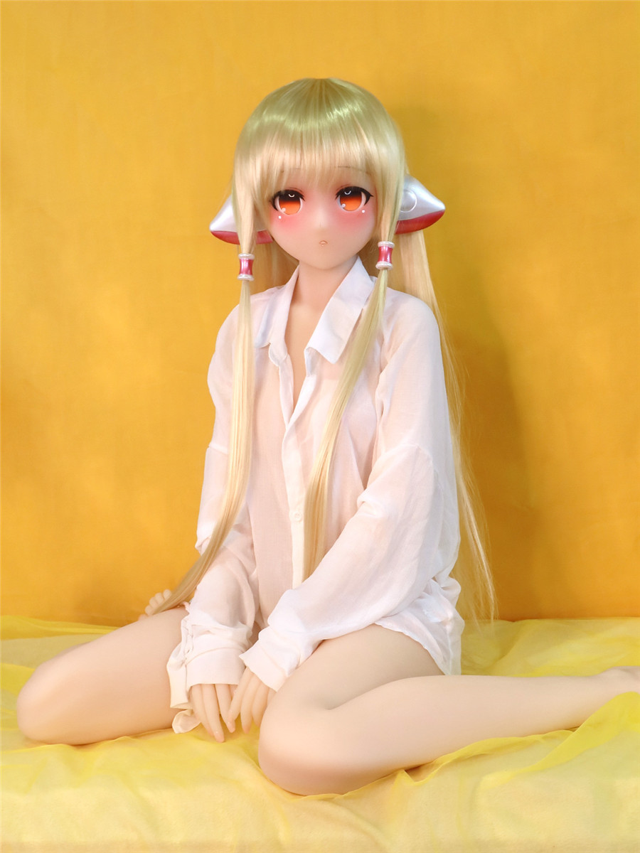 Lifelike anime love doll cosplay