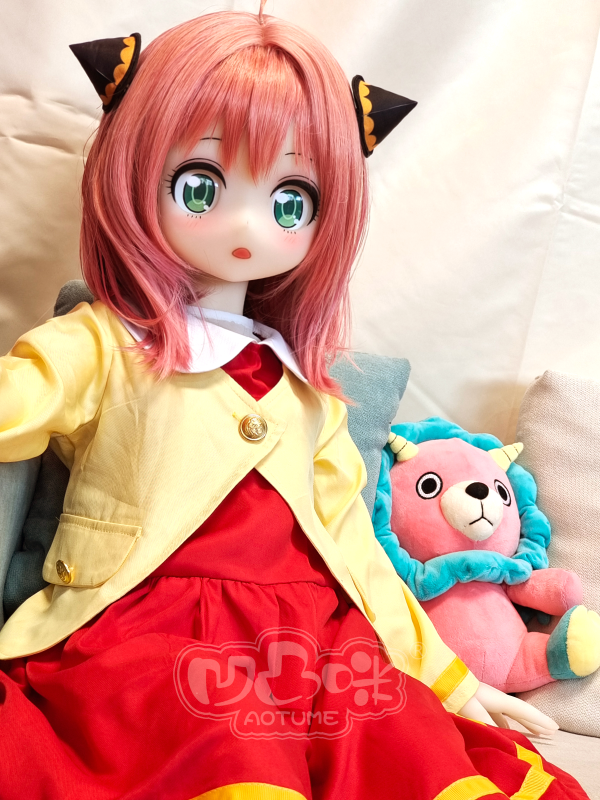 Realistic TPE sex doll