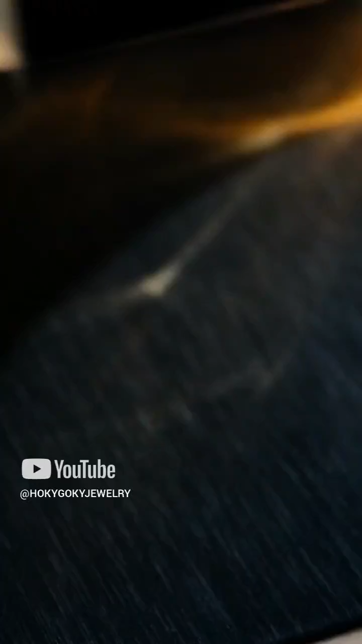 6mm Hammered Ring for Men, Plain Ring with Gold Plated Personality, High-Grade Wide Ring, Fashionable Index Finger Female Pinky Ring, Retro Hammered Tungsten Ring - Durable and Stylish Choice for Men