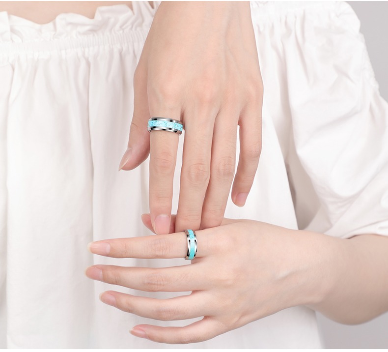 Men and Women's Green Pine Pattern Tungsten Ring Index Finger Pinky Ring Fashion Ring Couple Ring Wedding Ring High Hardness Comfortable To Wear Birthday Gift