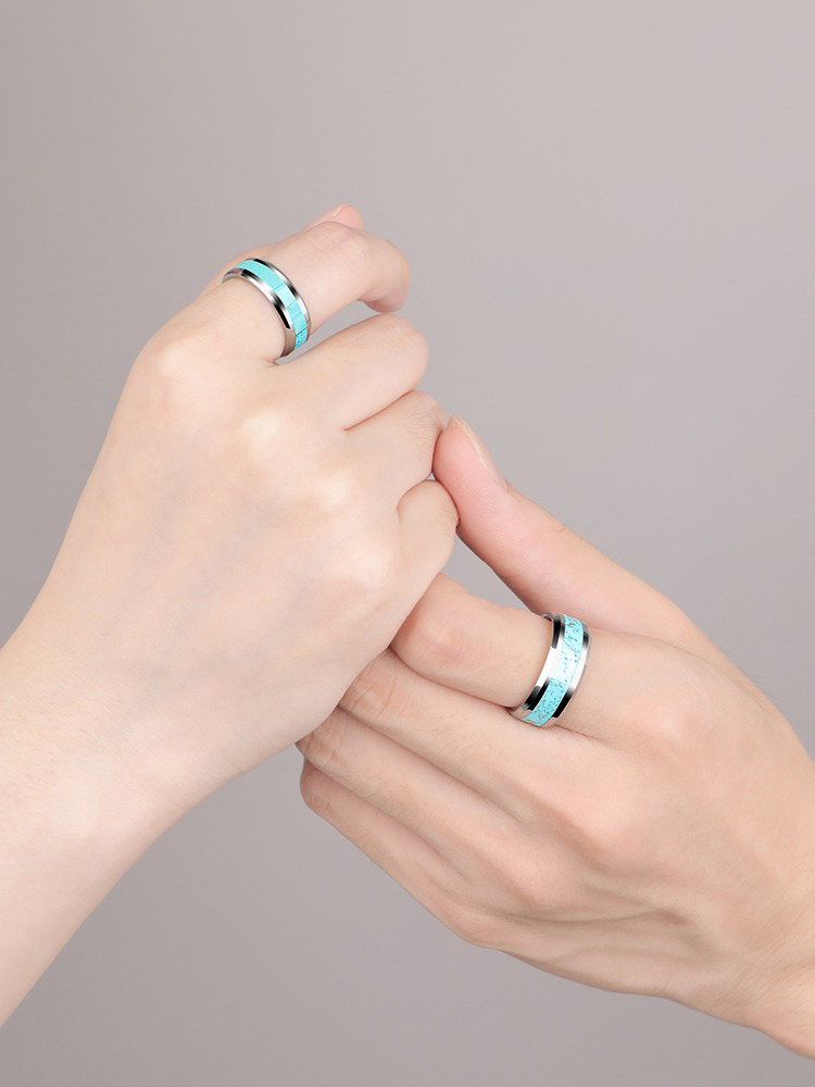 Men and Women's Green Pine Pattern Tungsten Ring Index Finger Pinky Ring Fashion Ring Couple Ring Wedding Ring High Hardness Comfortable To Wear Birthday Gift