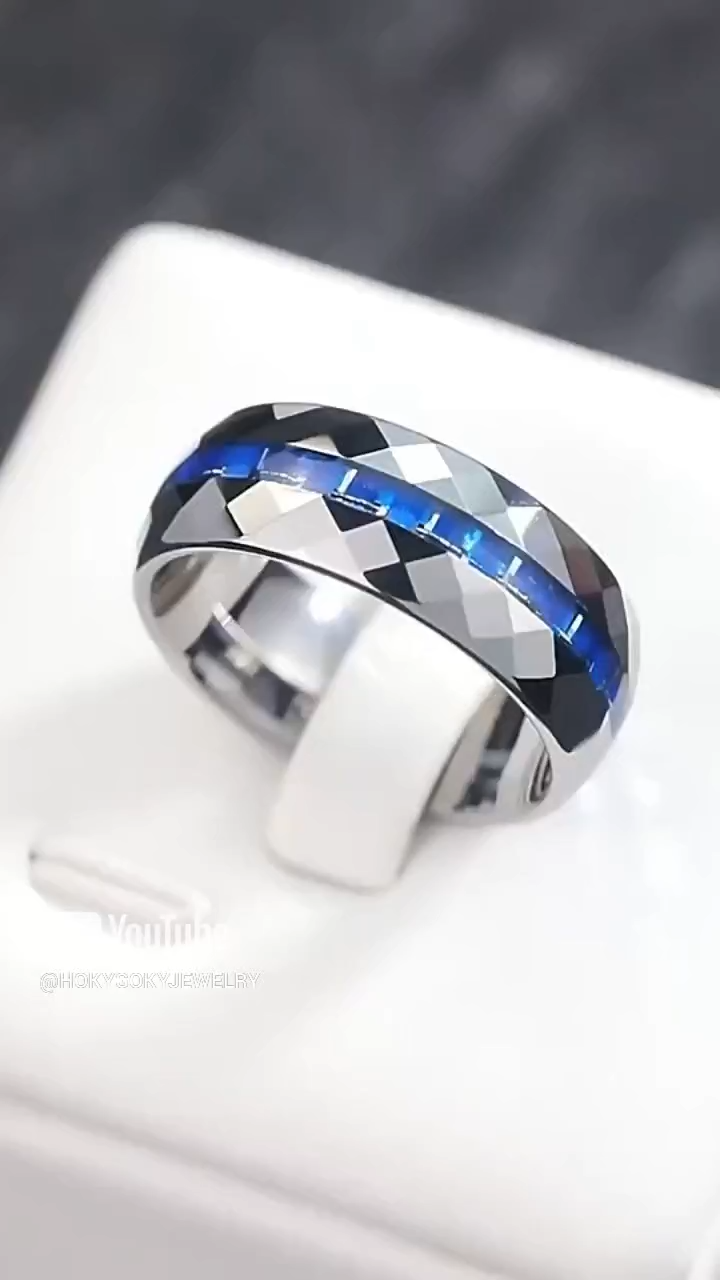 8mm Men's Ring Trendy Niche Design, Blue High-End Index Finger, Single Personality Fashion Ring, Gift for Boyfriend, Fashionable Men's Ring - 857 Tungsten Gold Inlaid with Blue Carbon Fiber, Trendy and Durable