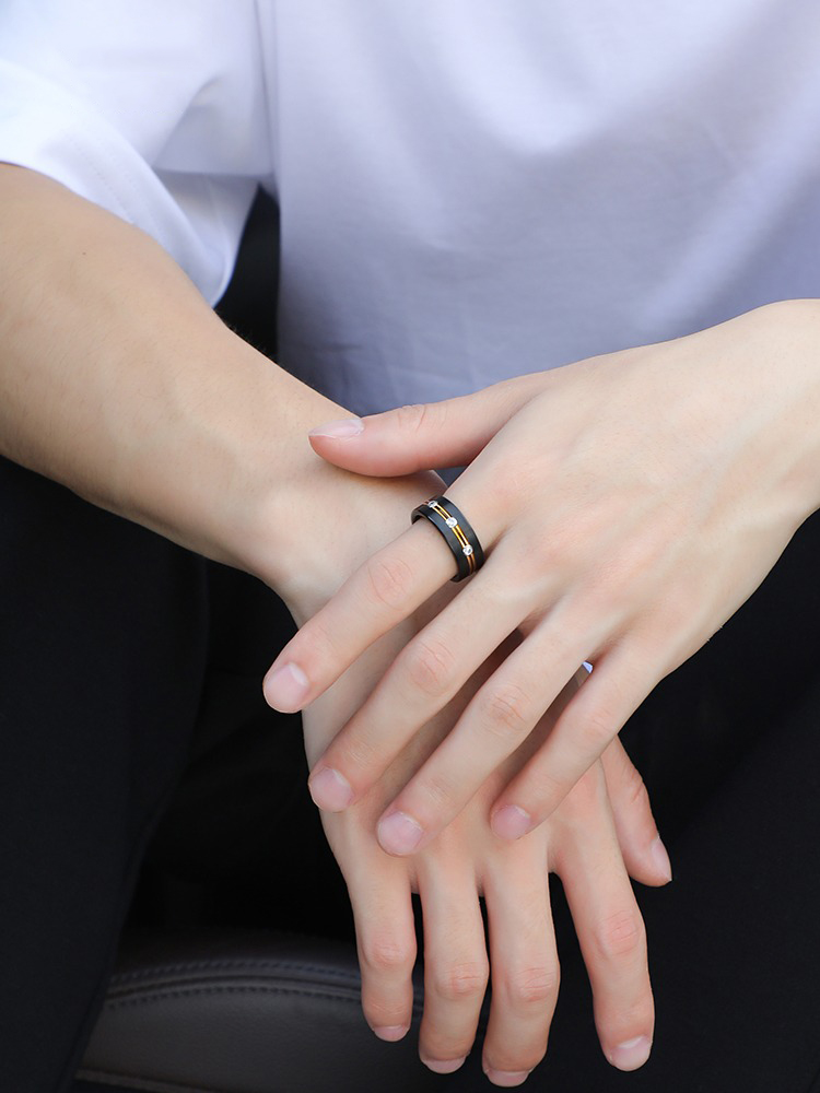 8mm Black With Gold Stripes Tungsten Ring Men'S Trendy Light Luxury Niche Personality Single Index Finger Middle Finger Ring Fashion