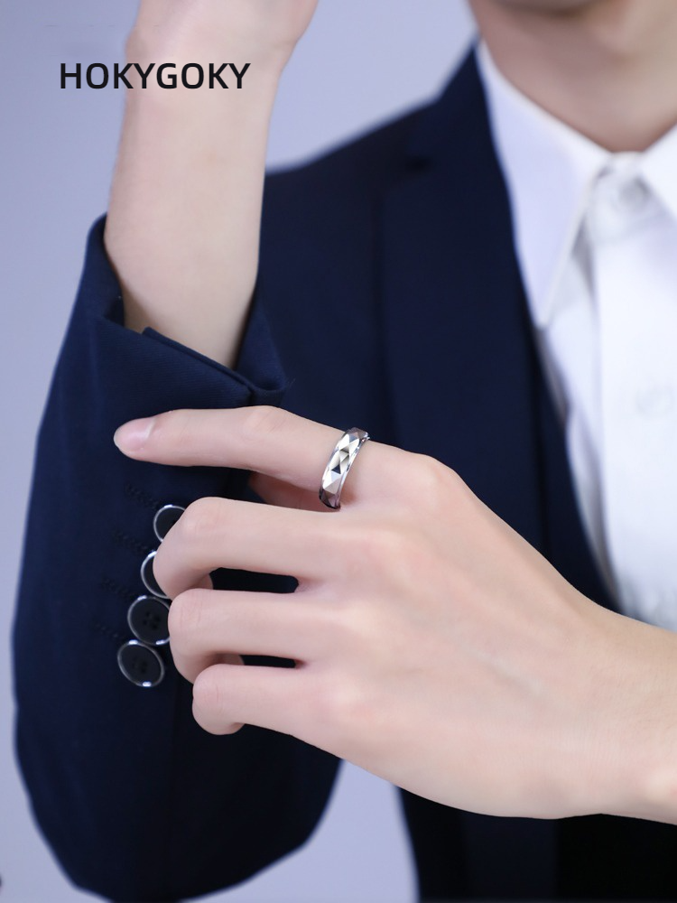Unisex Silver Tungsten High-End Couple Rings Couple Rings Closed Men's Pinky Rings Dazzle Rings 857 Tungsten Simple Facet Design Wear-Resistant and Scratch-Resistant Free Engraving 4.5/6mm Multiple Sizes Suitable or Different Wearing Meanings