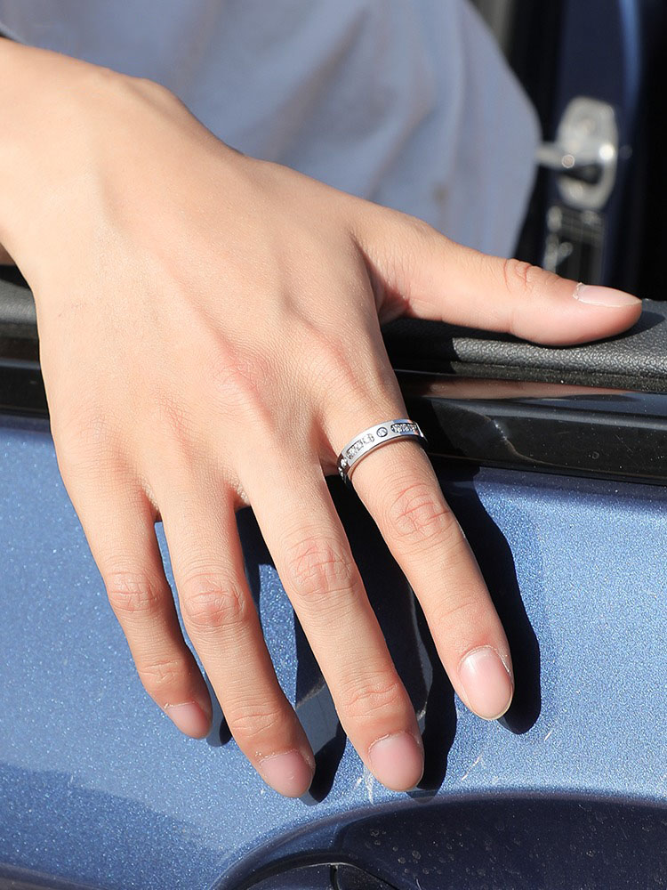 5mm Men's Tungsten Gold Ring Tungsten Steel Trend Moissanite Inlaid Diamond Ring Couple Ring Wedding Ring Niche Index Finger Ring Single Men's Ring