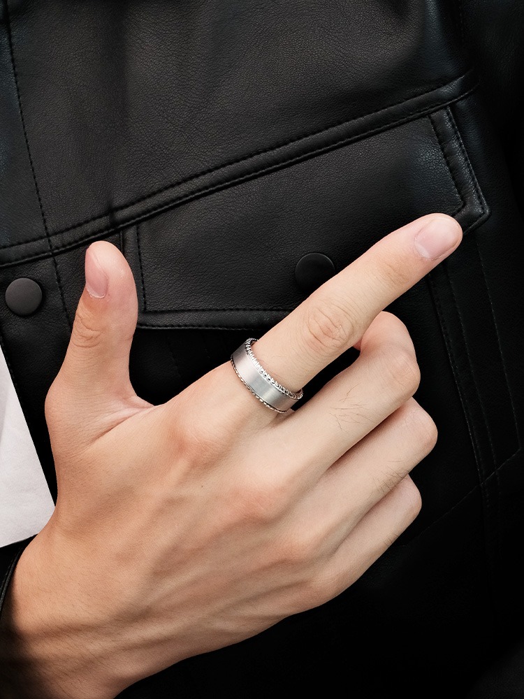 8mm Men's Tungsten Ring Simple And Versatile High-Grade Ring No-Fading Fashionable Plain Ring Tungsten Domineering Men's Ring 857 Tungsten Wear-Resistant and Scratch-Resistant Brushed Craftsmanship Ergonomic Inner Arc Calm Silver