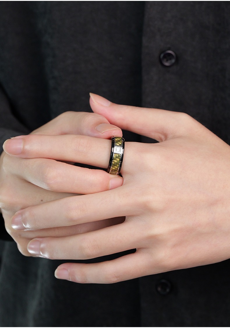 8mm Men's Tungsten Ring, Moissanite Diamond Ring Carbon Fiber Trendy Men's High-end Feeling No Fading Fashionable and Durable Personality Niche Brotherhood