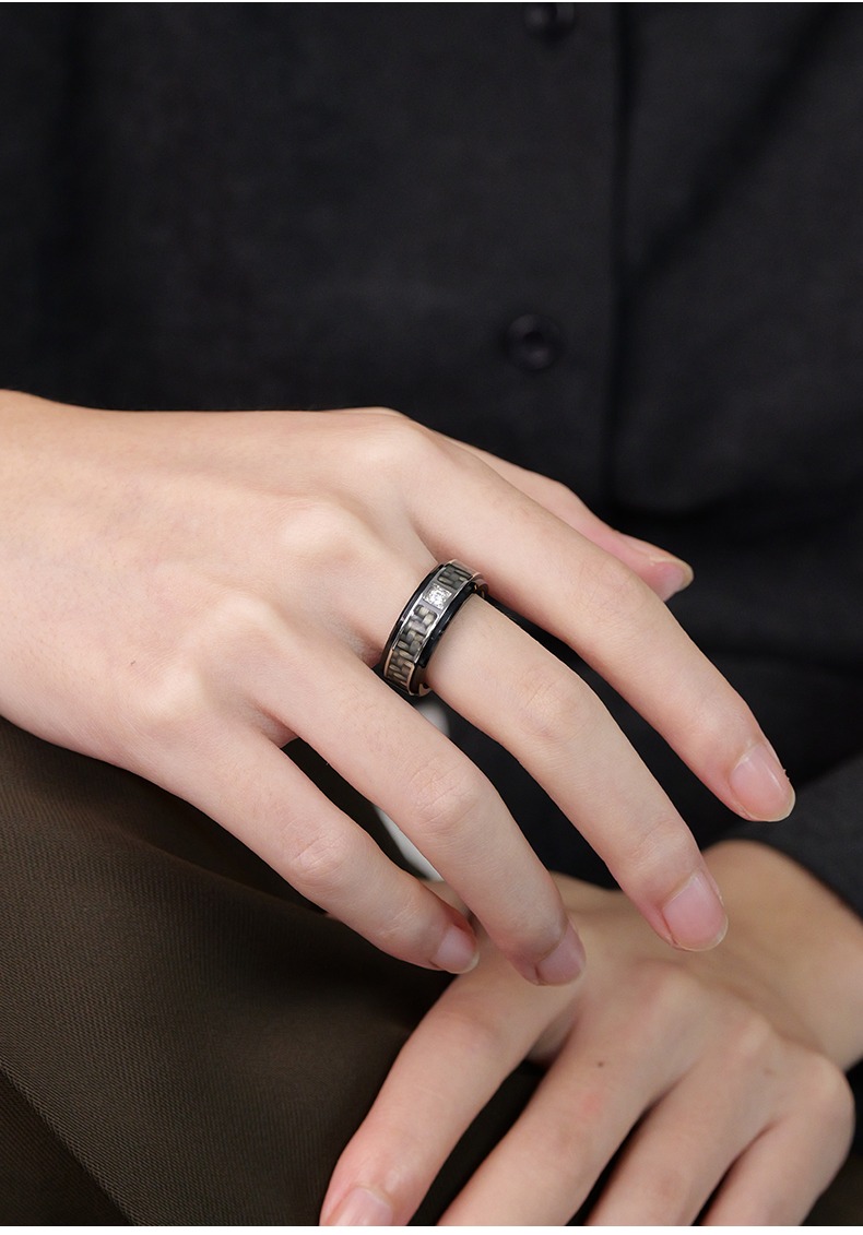 8mm Men's Tungsten Ring, Moissanite Diamond Ring Carbon Fiber Trendy Men's High-end Feeling No Fading Fashionable and Durable Personality Niche Brotherhood