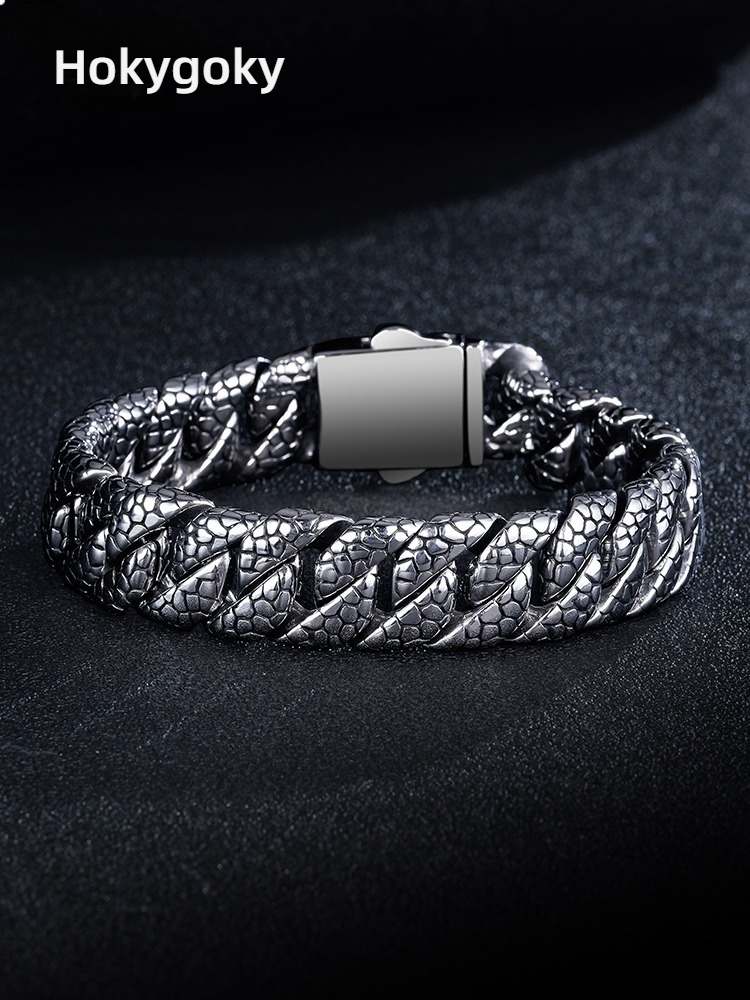 Men's Bracelet Compass Titanium Steel Retro Old Craft Bracelet Snake Pattern High-end Trend European and American Niche Personality Cool Design Hand Jewelry