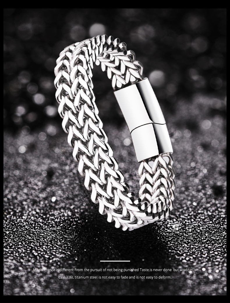 Men's bracelet titanium steel high-grade simple and generous personality fashion trendy single hand jewelry birthday gift for boyfriend fashionable and durable leisure sports street