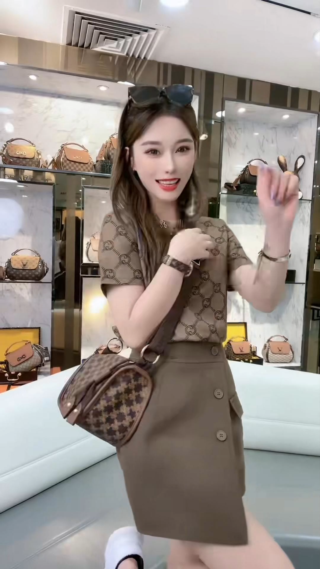 1105- Trendy Dumpling Bag – Stylish Casual Shoulder & Crossbody Bag for Women