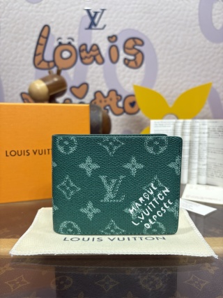 1195-Green Flower Short Wallet