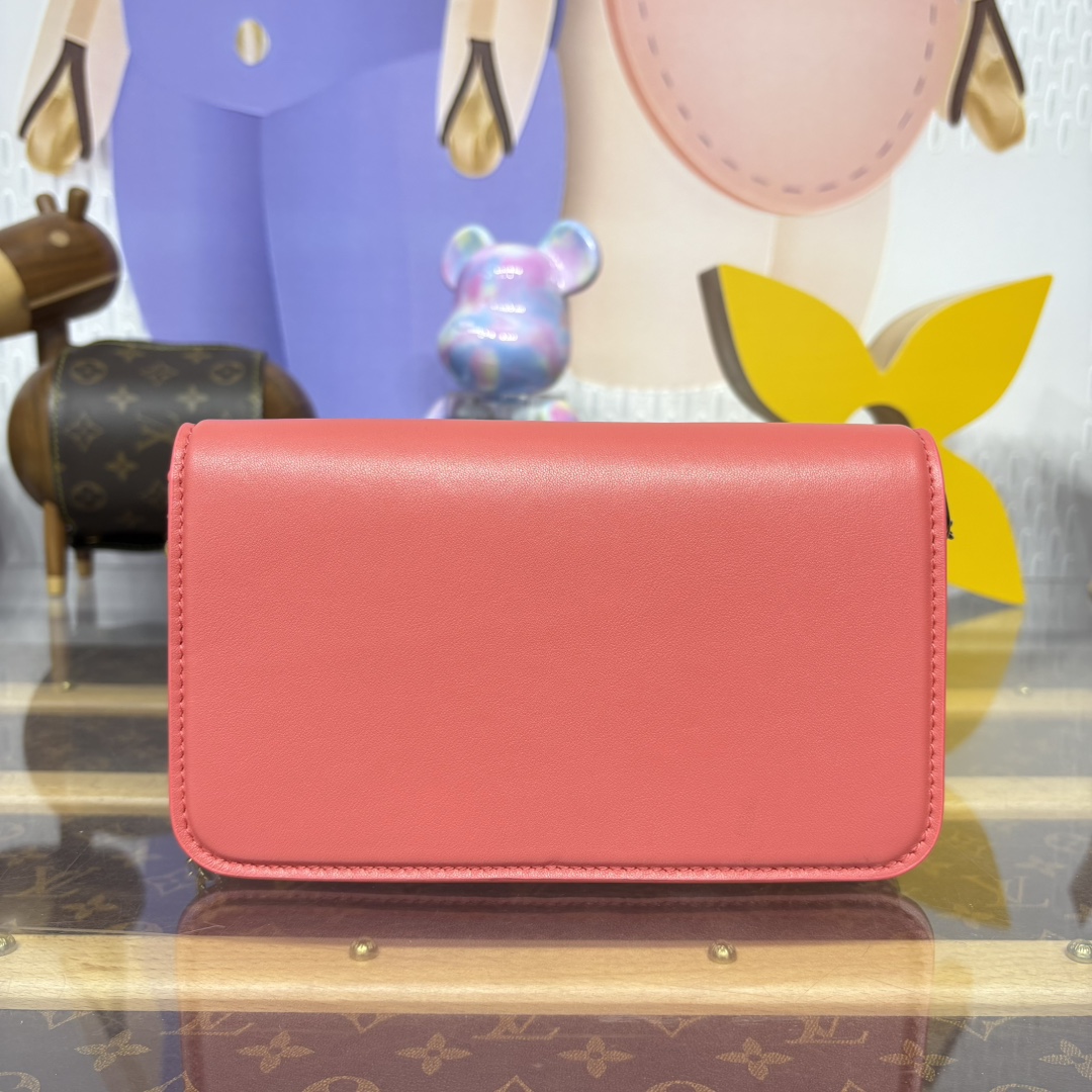 1238-Bloom Wallet On Chain – Watermelon Red Leather
