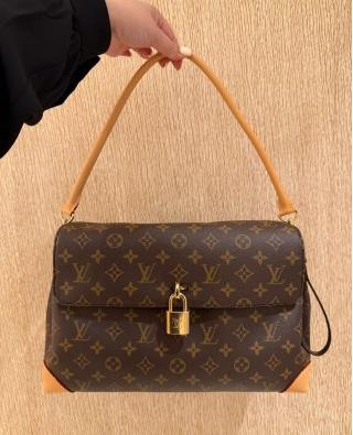 1230-Hide Away Tote Bag in Monogram Canvas | Vintage-Inspired Large Handbag