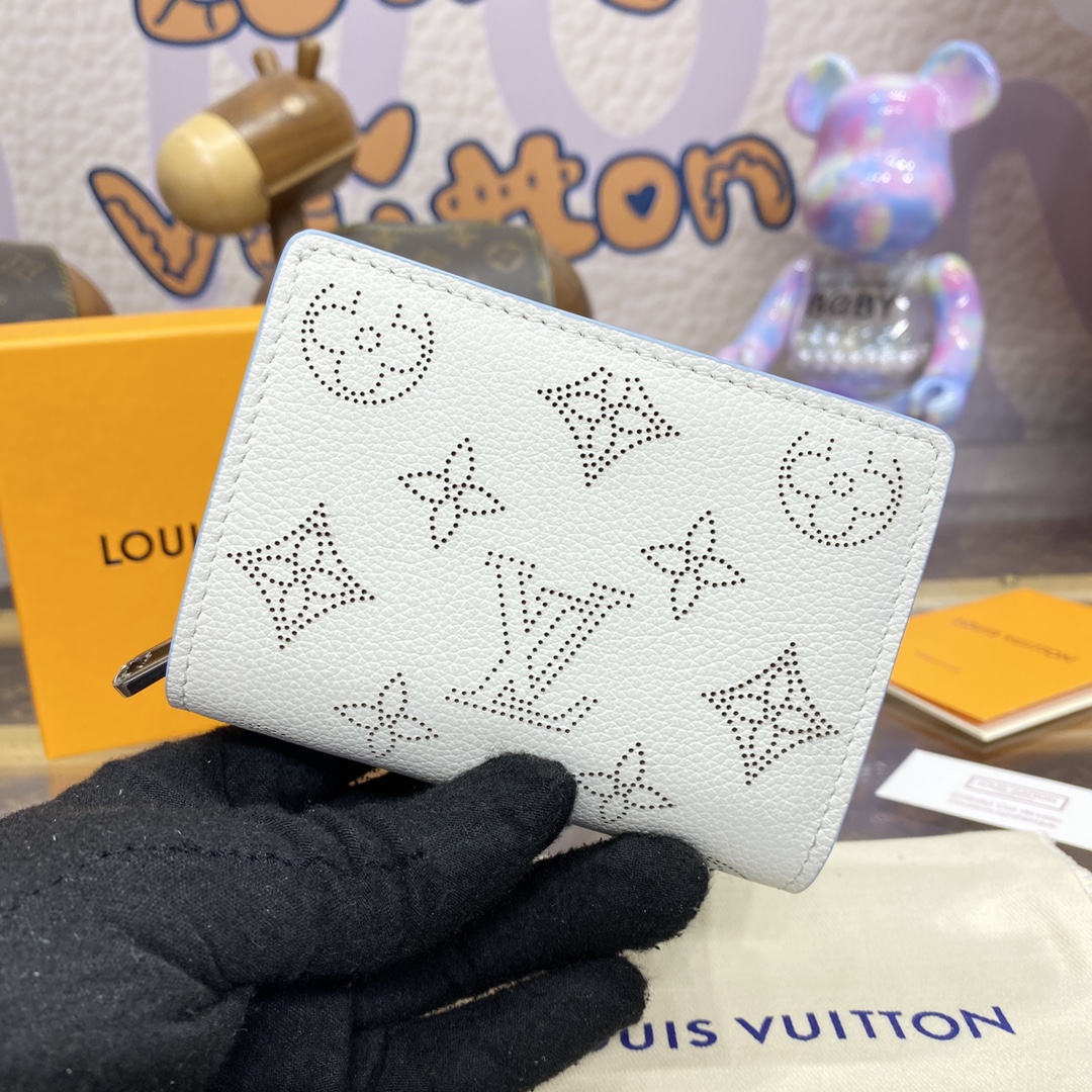 1226-Portefeuille Claire Wallet – White & Blue (Chip Edition) 💙