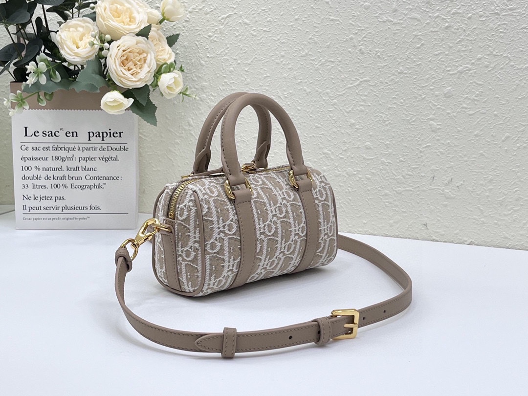 5038-Dior Oblique Jacquard Top-Handle Bag | Iconic Pattern with Everyday Elegance