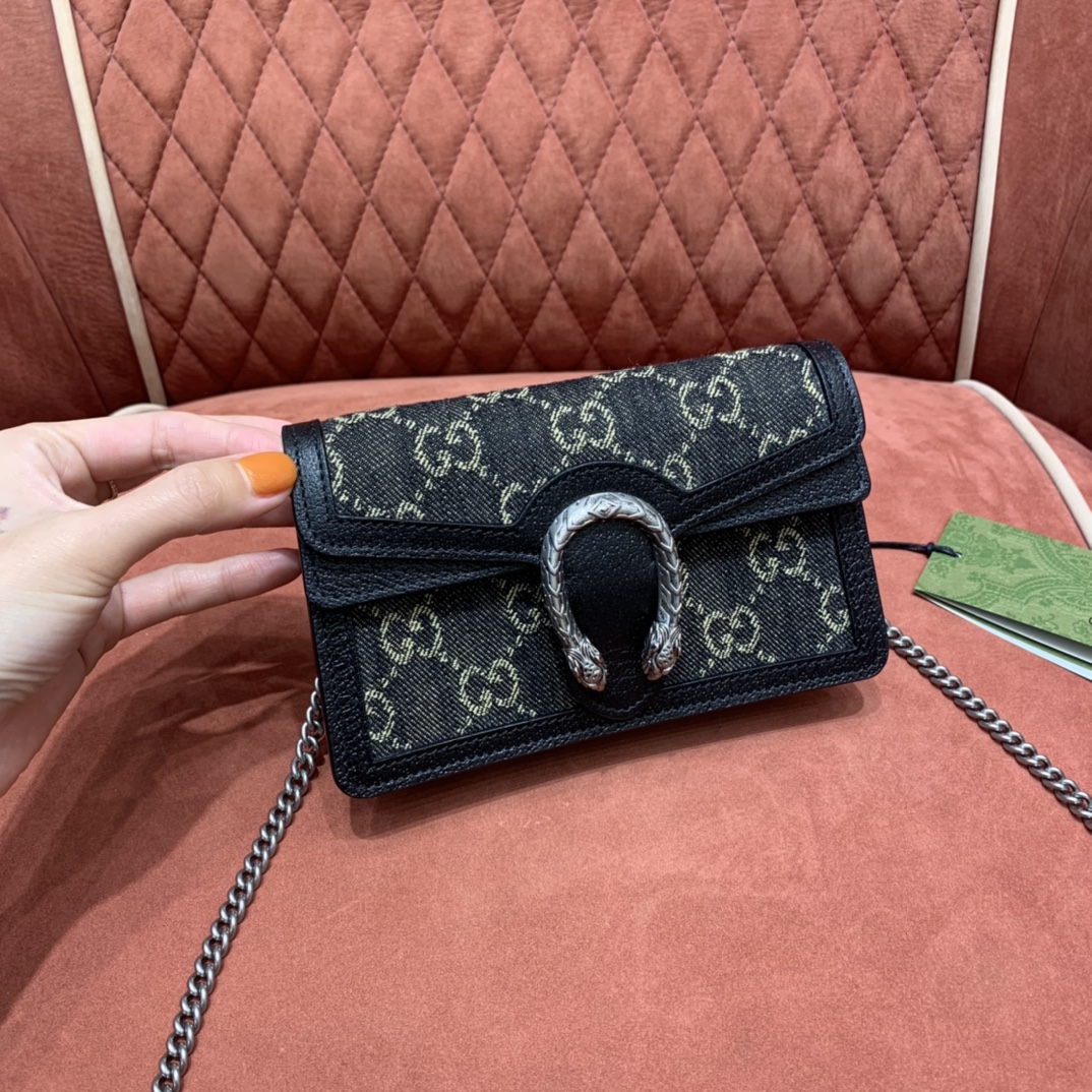 3033-Gucci Dionysus GG Supreme Canvas Mini Bag | Iconic Elegance with a Mythical Edge
