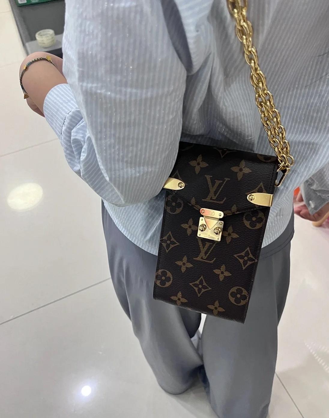 1249-Louis Vuitton Monogram Phone Bag | Compact Luxury for Everyday Chic