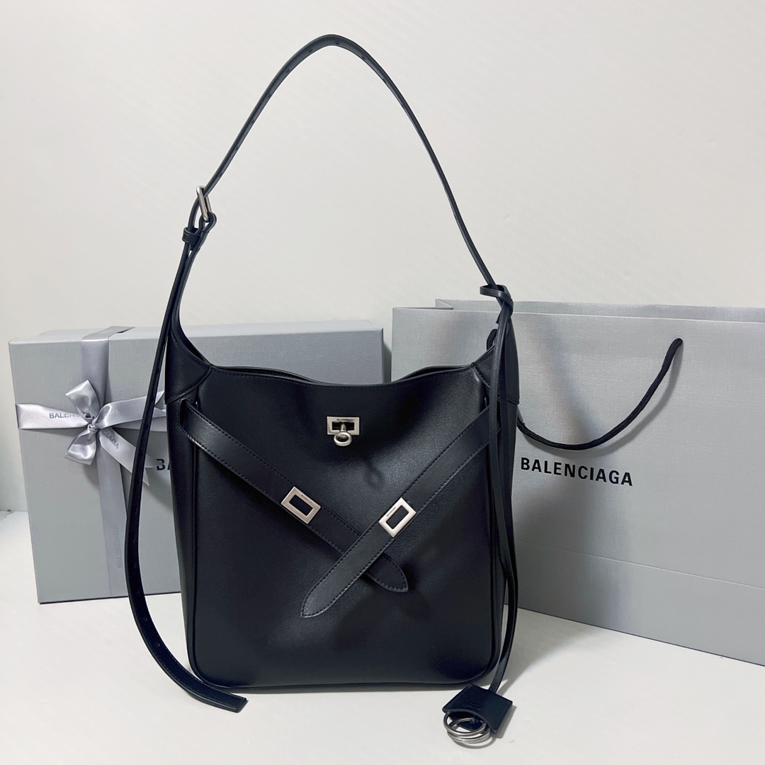 8014-Balenciaga Black Leather Shoulder Bag | Minimalist Design with Signature Edge