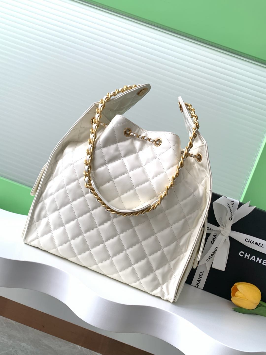 4026-Chanel White Quilted Drawstring Bag | Effortless Elegance Meets Modern Function