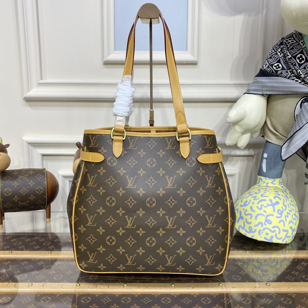 1265-Louis Vuitton Monogram Canvas Tote Bag | Iconic Design, Timeless Functionality