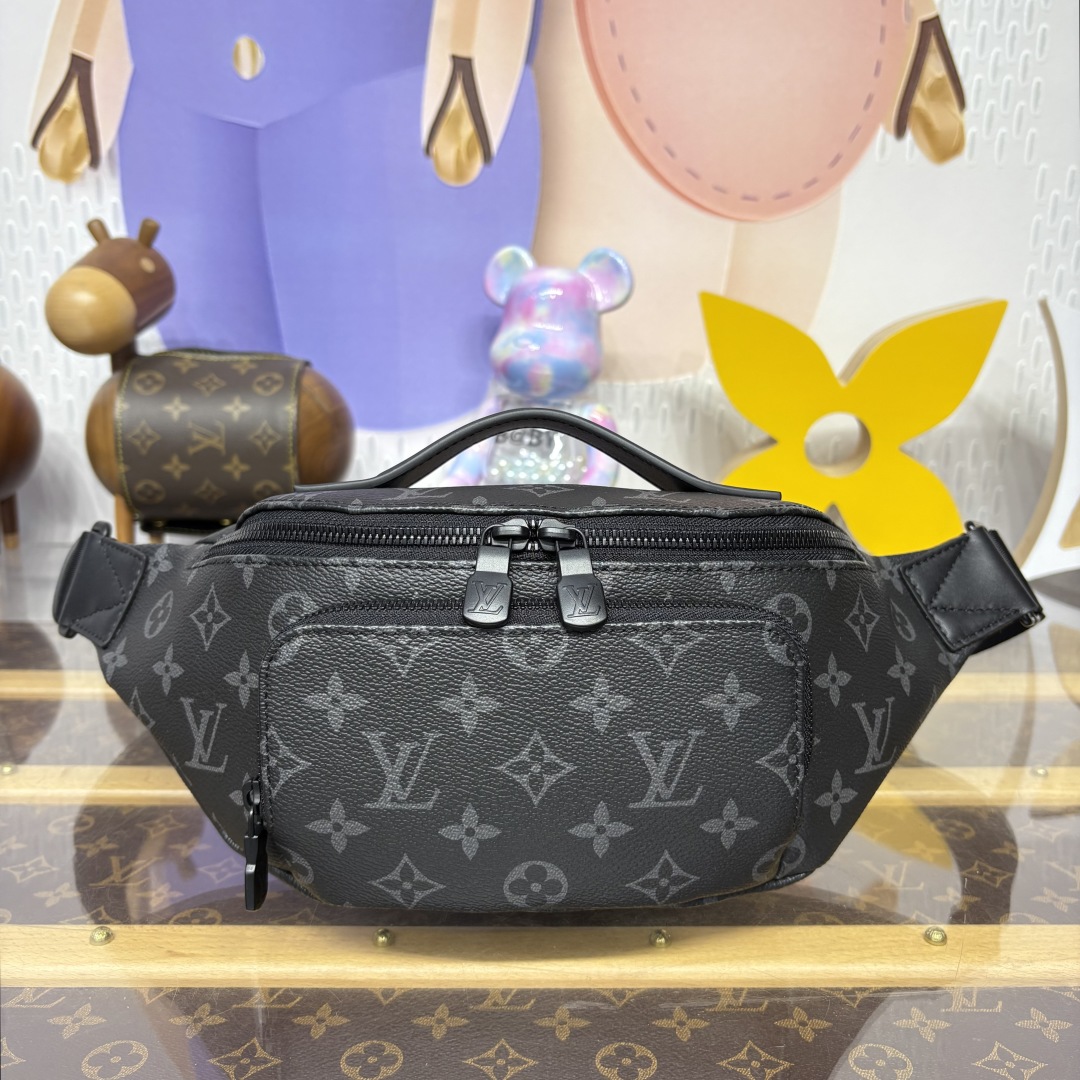 1287-Louis Vuitton Black Monogram Waist Bag | Sleek, Edgy, and the Ultimate Streetwear Essential