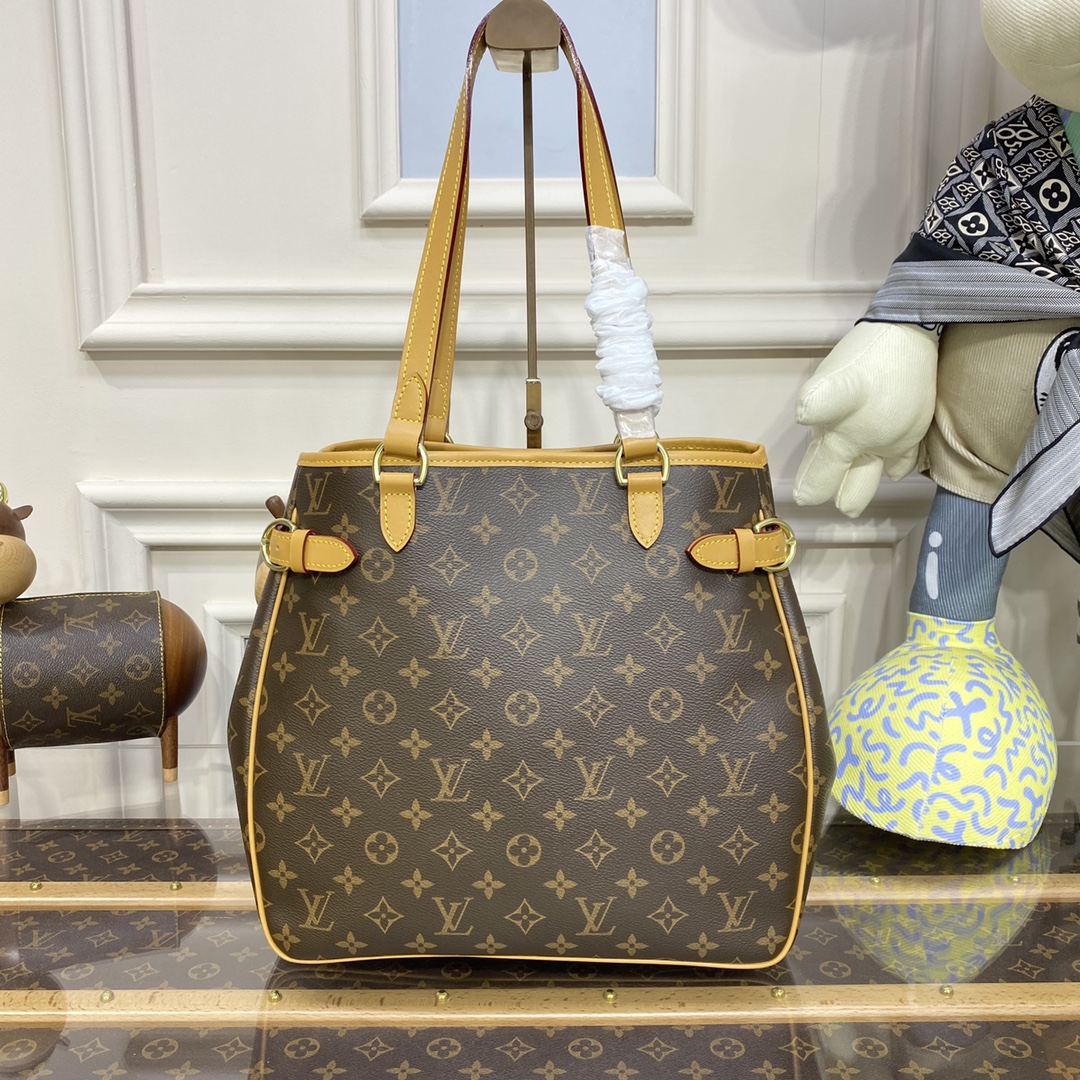 1265-Louis Vuitton Monogram Canvas Tote Bag | Iconic Design, Timeless Functionality