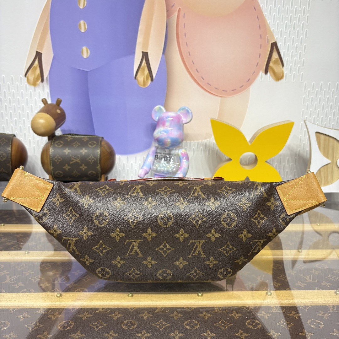 1288-Louis Vuitton Classic Monogram Belt Bag | Heritage Style Meets Everyday Ease ✨