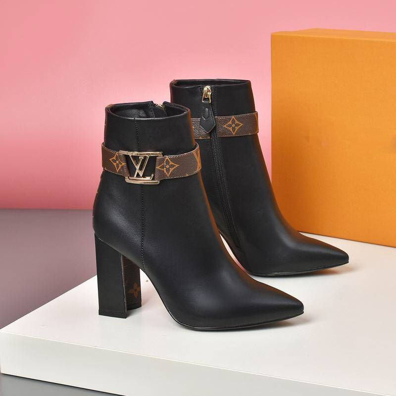 Metal decorative side zipper high-heeled light luxury all-match high-heeled women's short boots S04