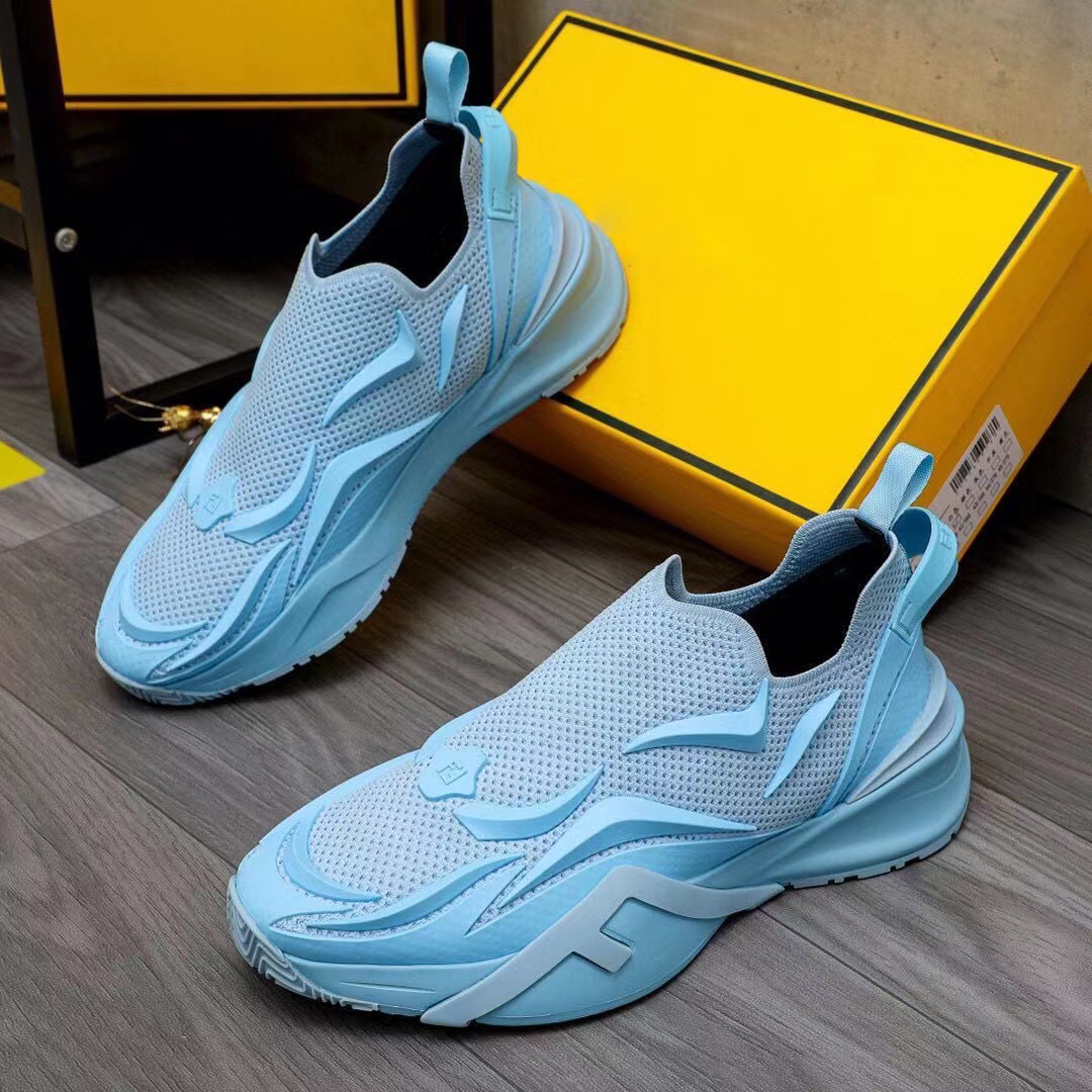 NEW Fly Woven Breathable Mesh Breathable Slip On Casual Fashion Sneakers