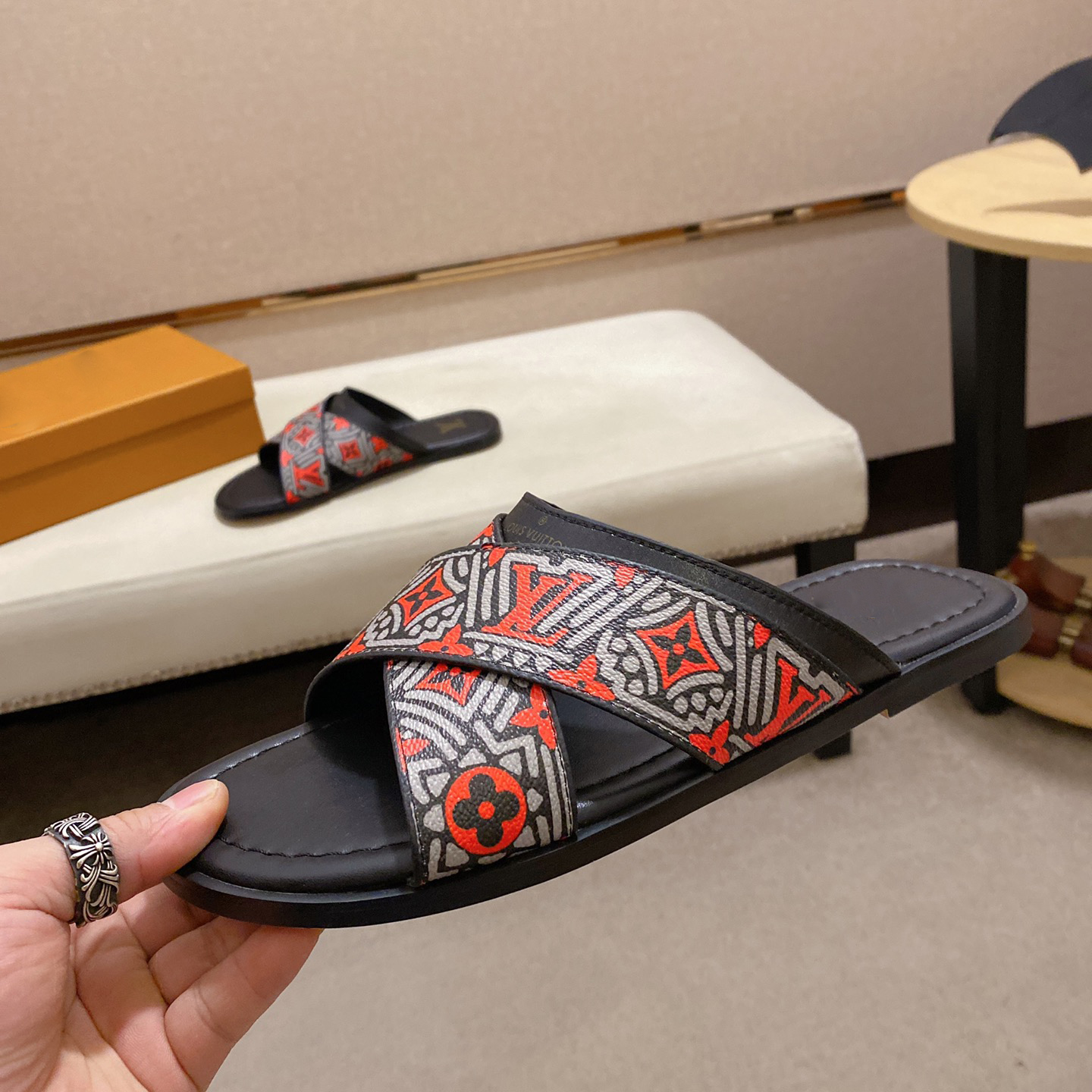 Casual classic comfortable soft bottom men's and women's summer flip-flops WS023