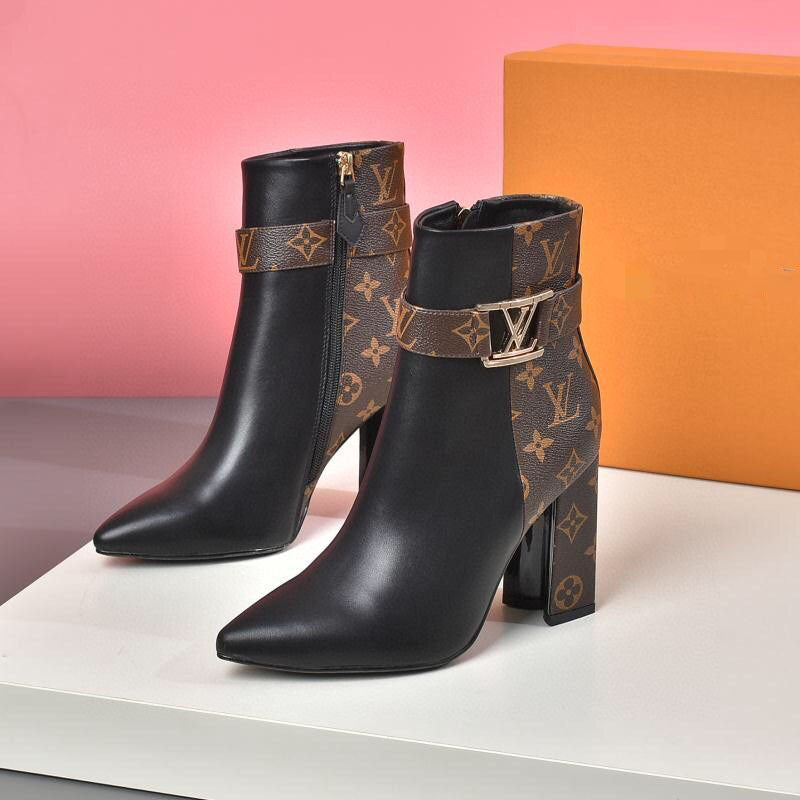 Metal decorative side zipper high-heeled light luxury all-match high-heeled women's short boots S02