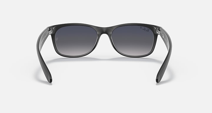 NEW WAYFARER CLASSIC
