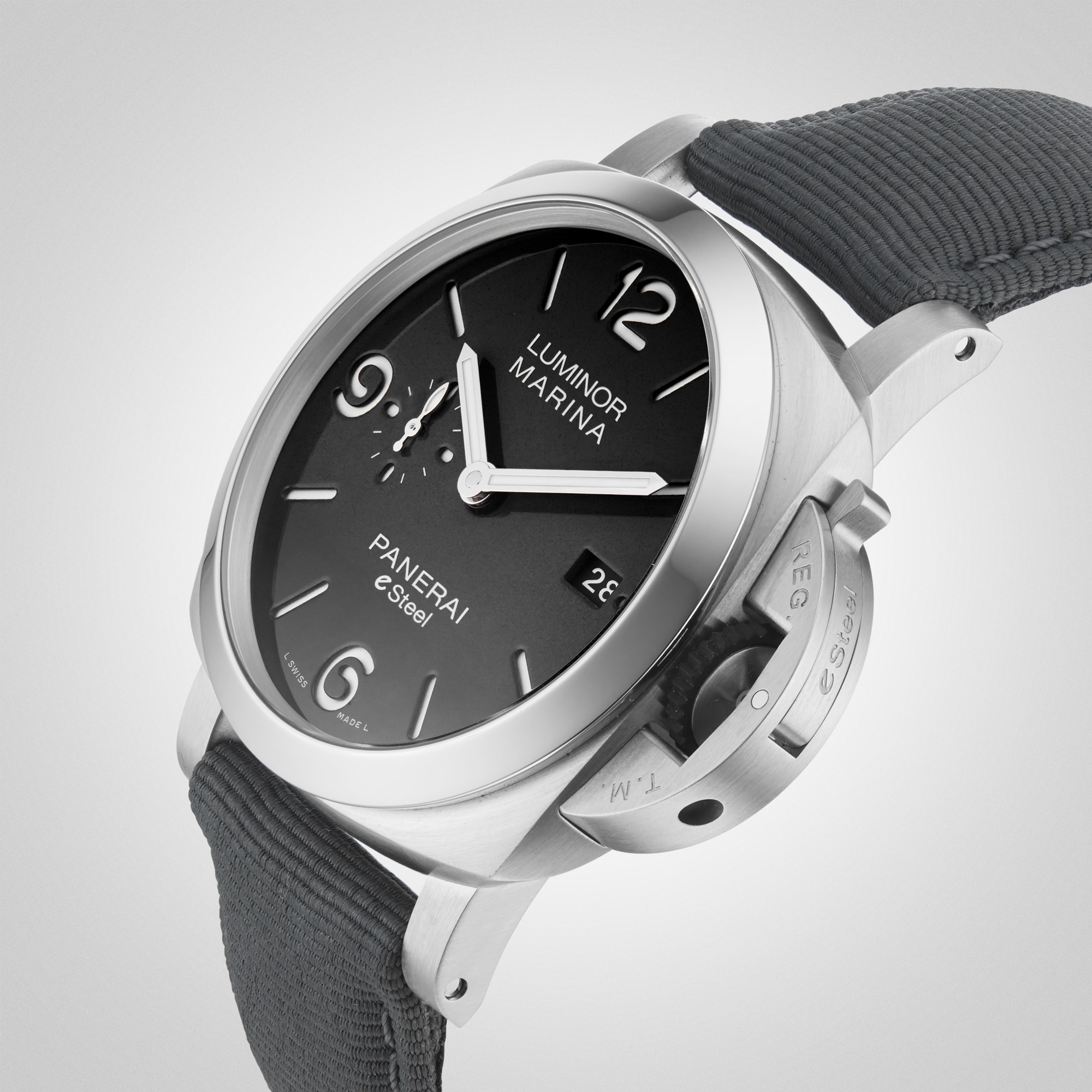 Luminor Marina ESteel™ Grigio Roccia 44mm