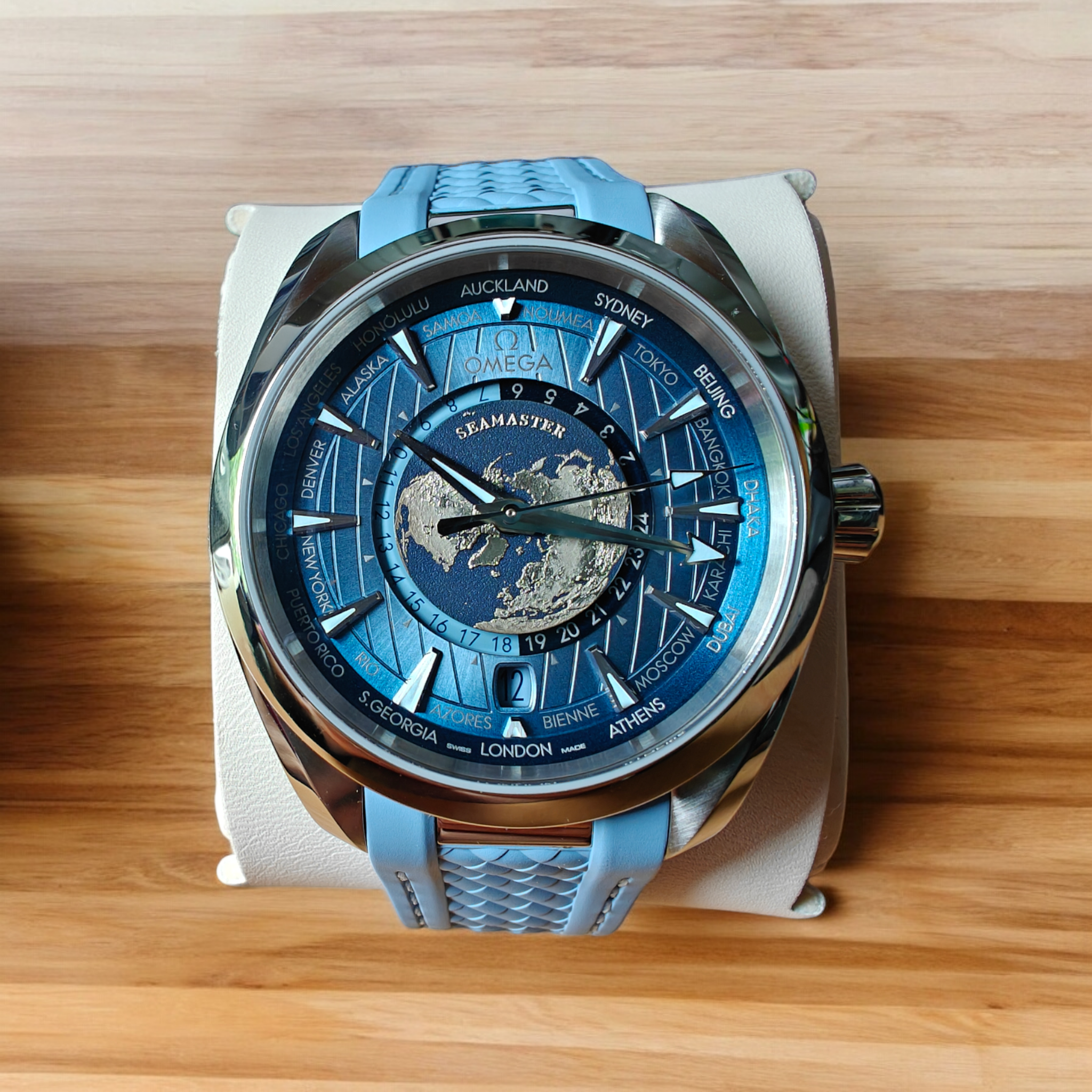 Seamaster Aqua Terra 150m Worldtimer 43mm