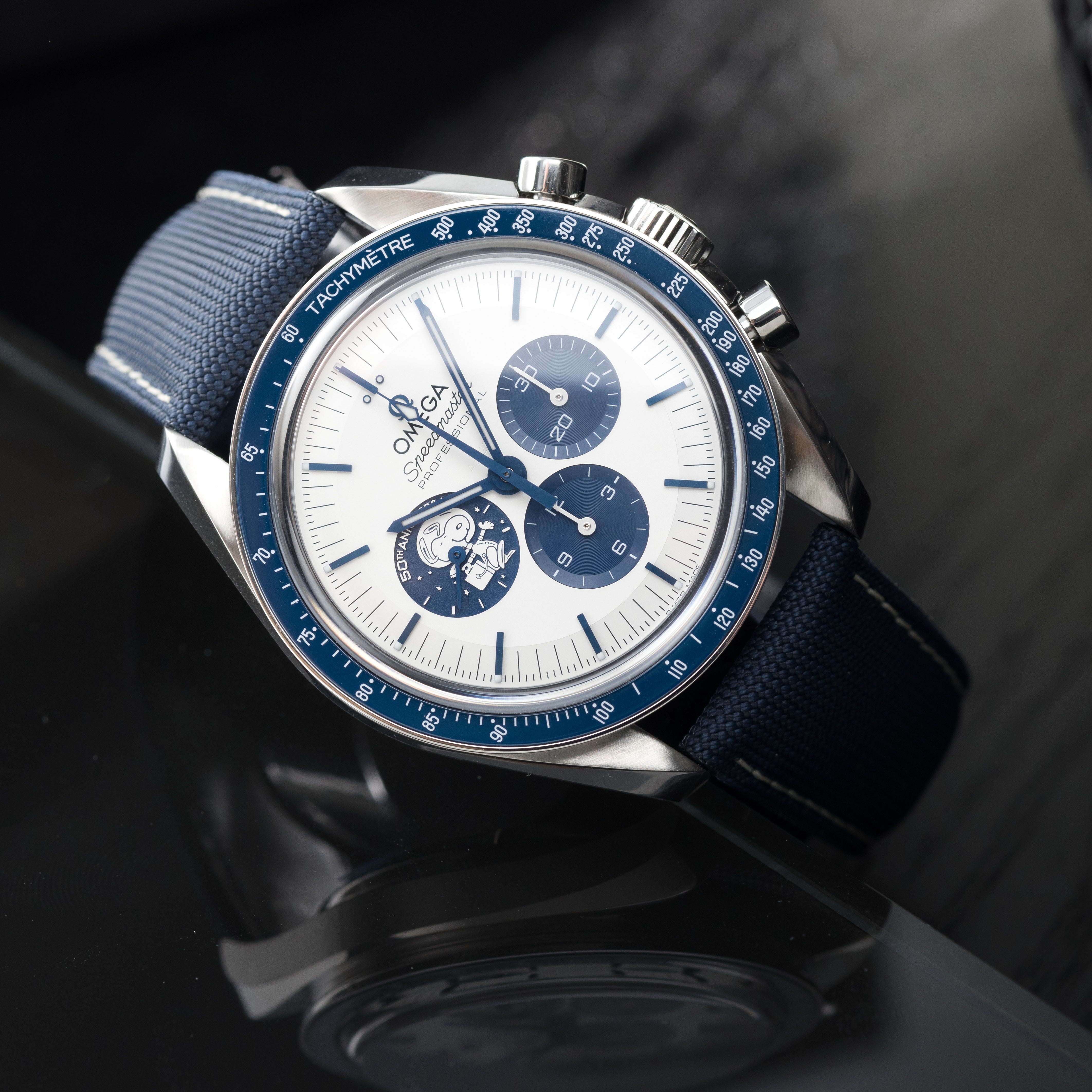 Speedmaster “Silver Snoopy Award” 50th anniversary 42mm