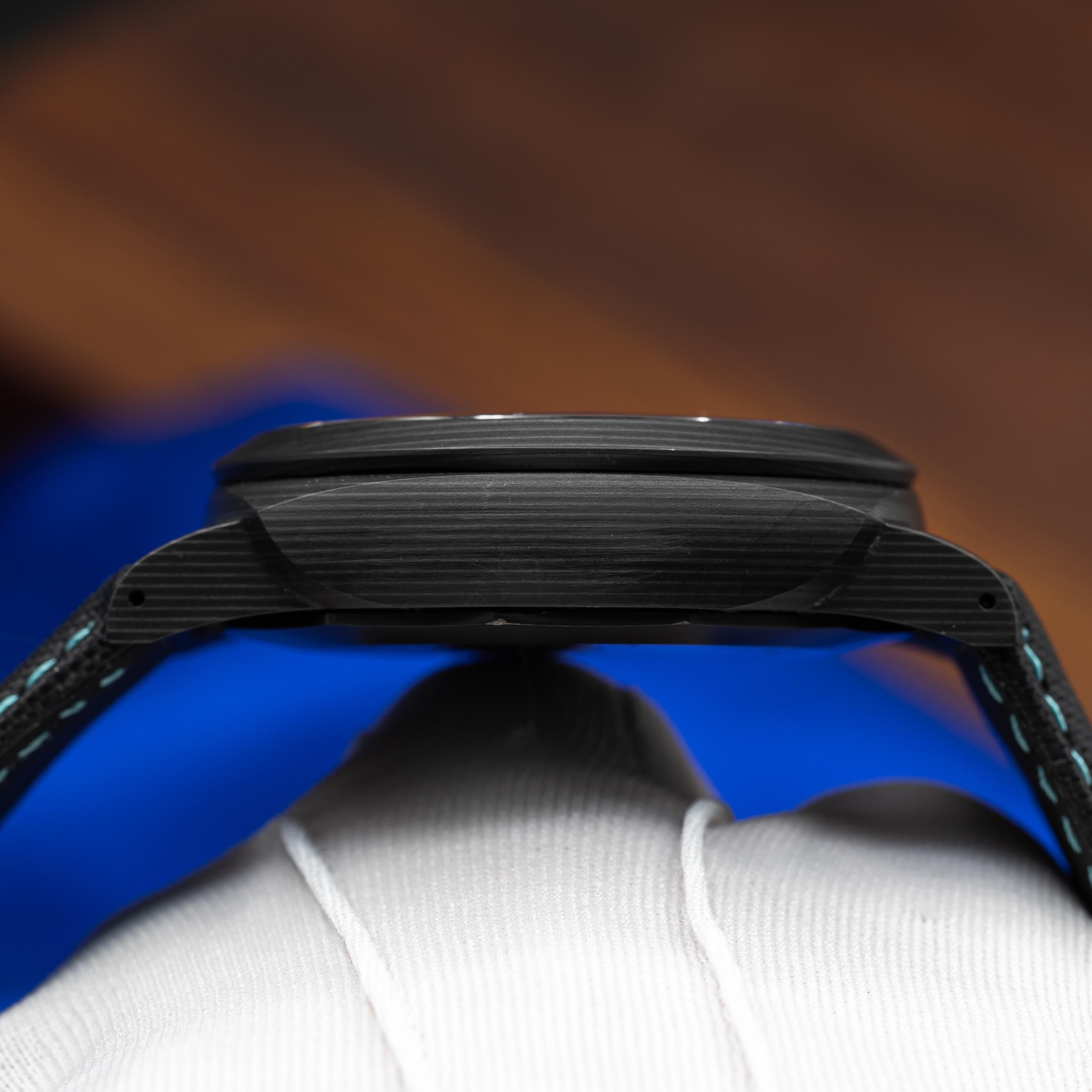 Luminor Marina Carbotech™ 44mm