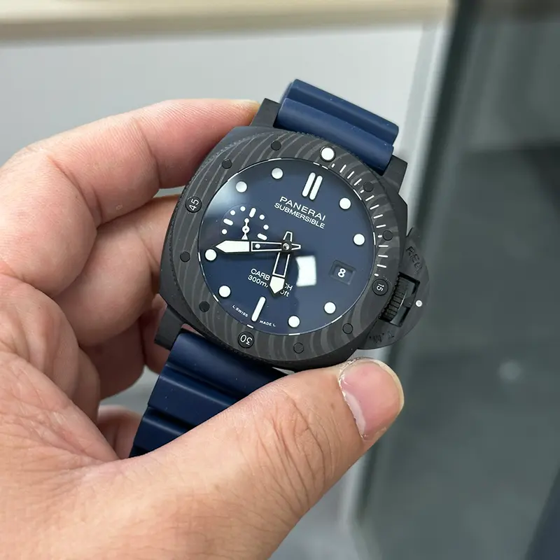 Submersible QuarantaQuattro Carbotech™ Blu Abisso 44mm