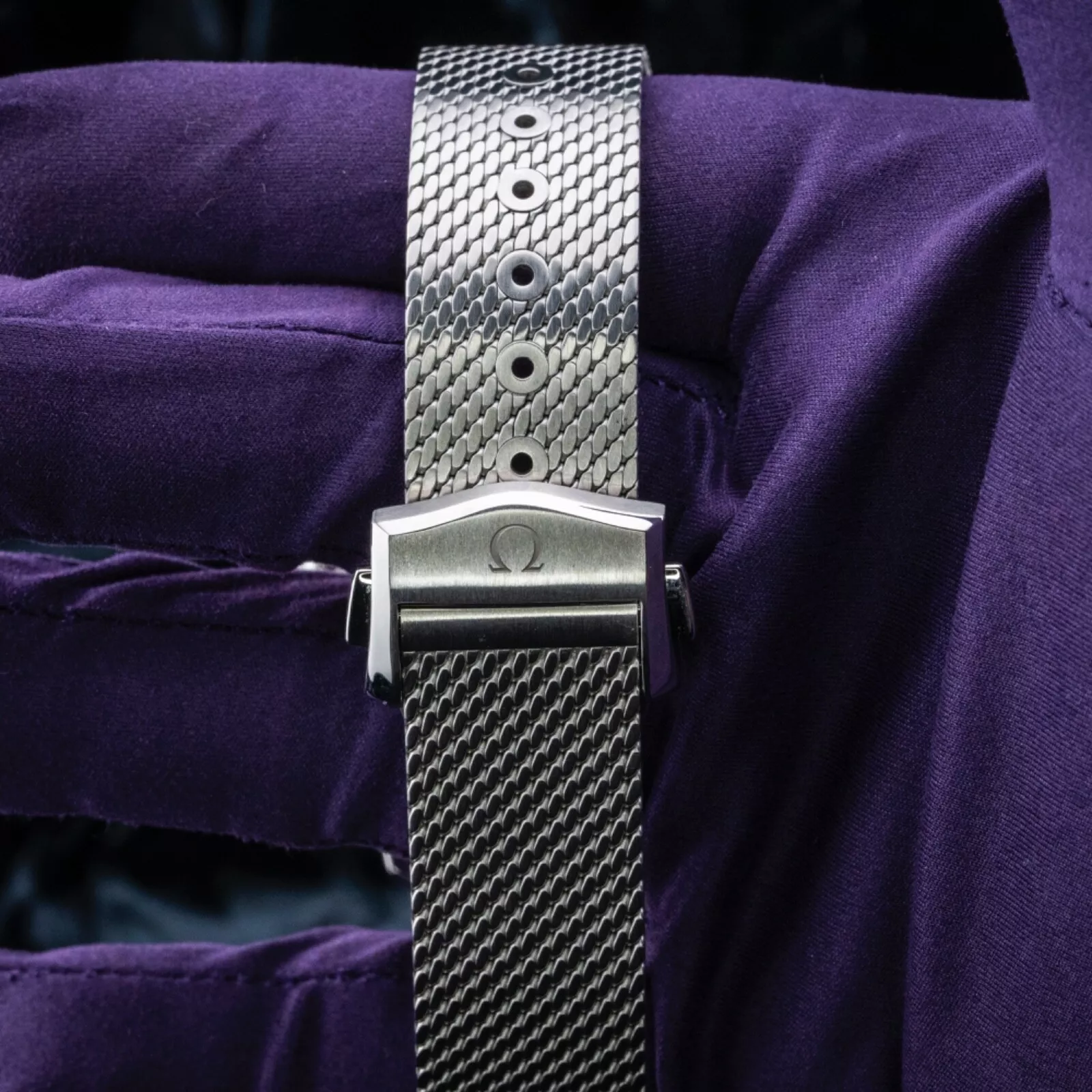 Seamaster Diver 300m James Bond 60th Anniversary 42mm