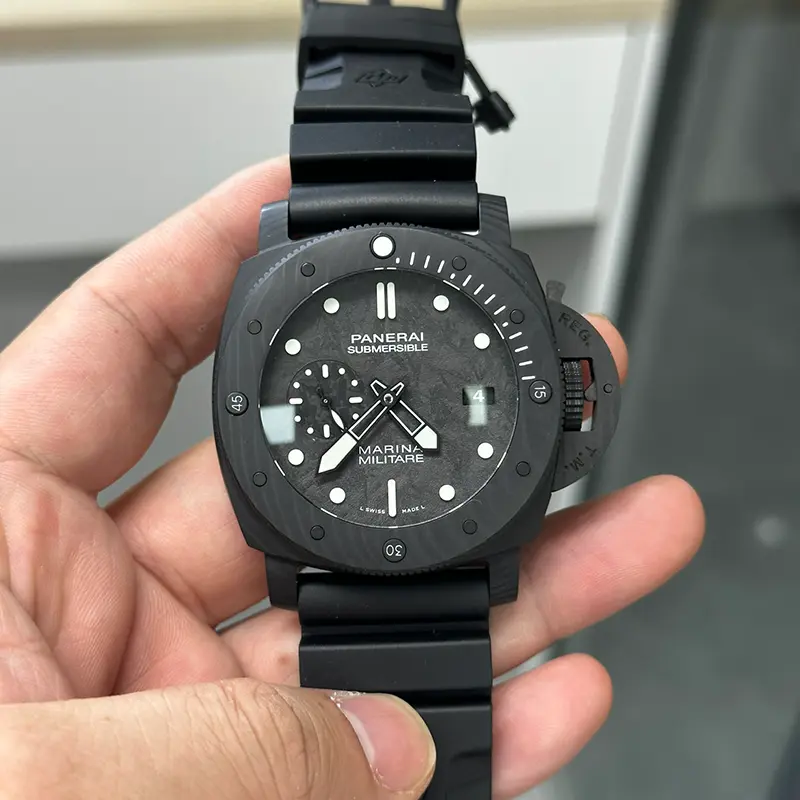 Submersible Marina Militare Carbotech™ 47mm