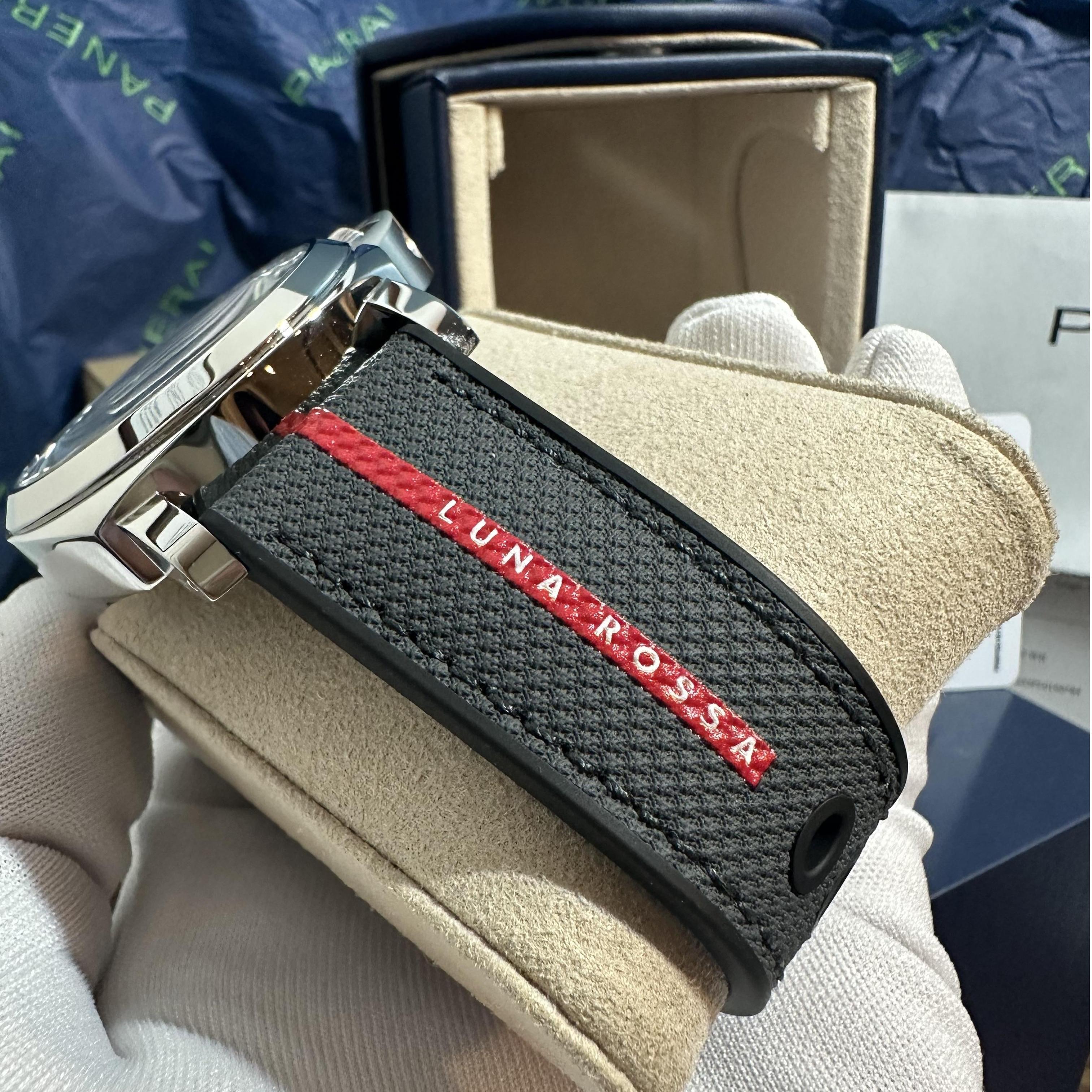 Luminor Luna Rossa 44mm