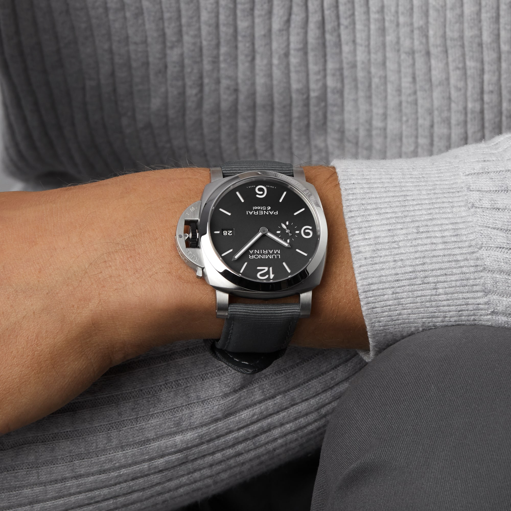 Luminor Marina ESteel™ Grigio Roccia 44mm