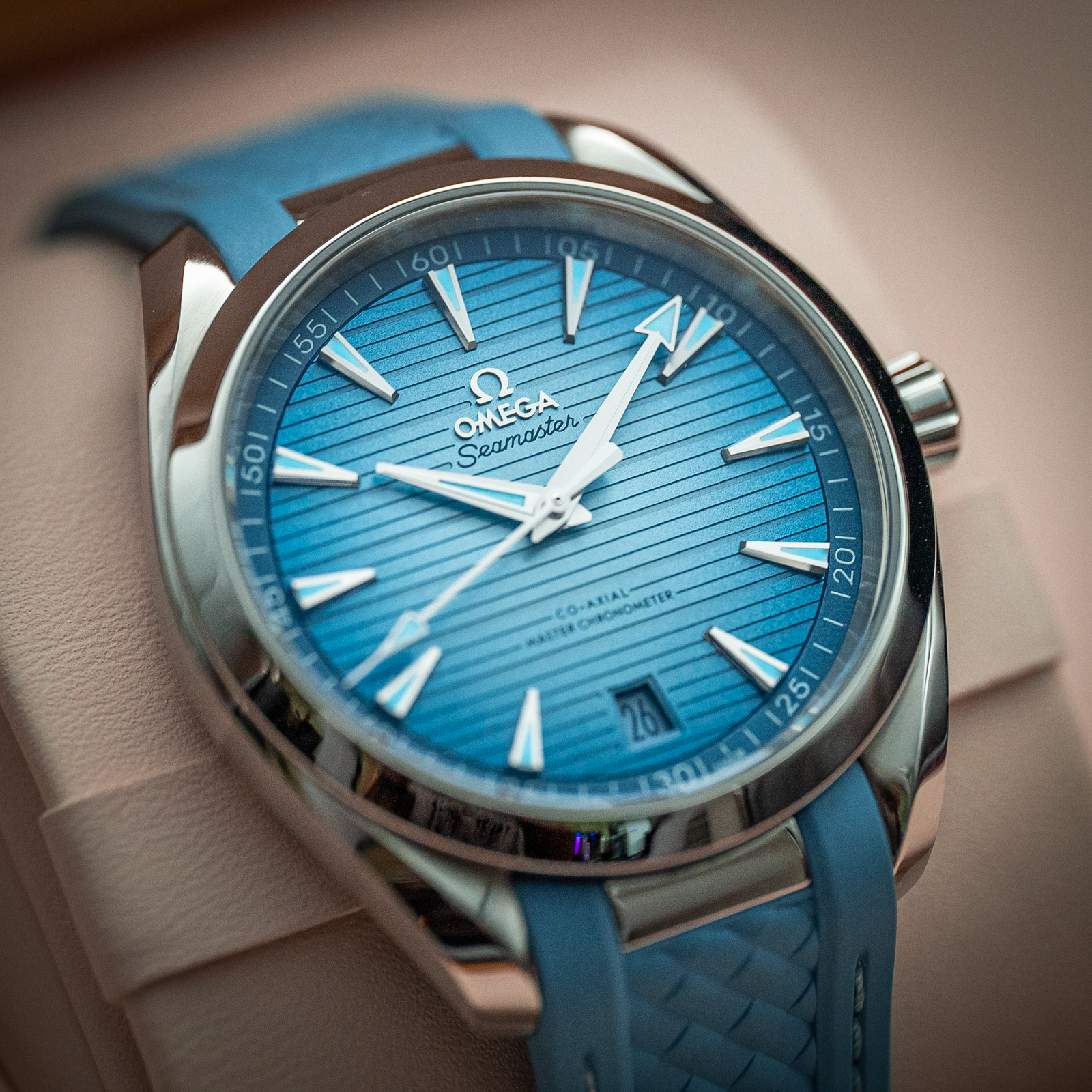 Seamaster Aqua Terra 150M Co-Axial Master Chronometer Summer Blue 41mm