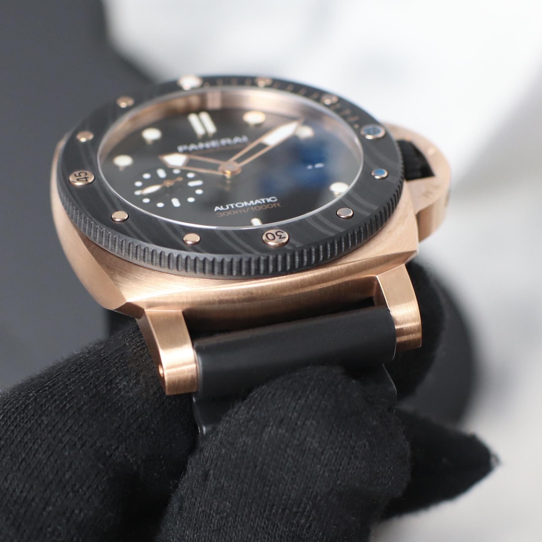 Submersible QuarantaQuattro Goldtech™ OroCarbo 44mm