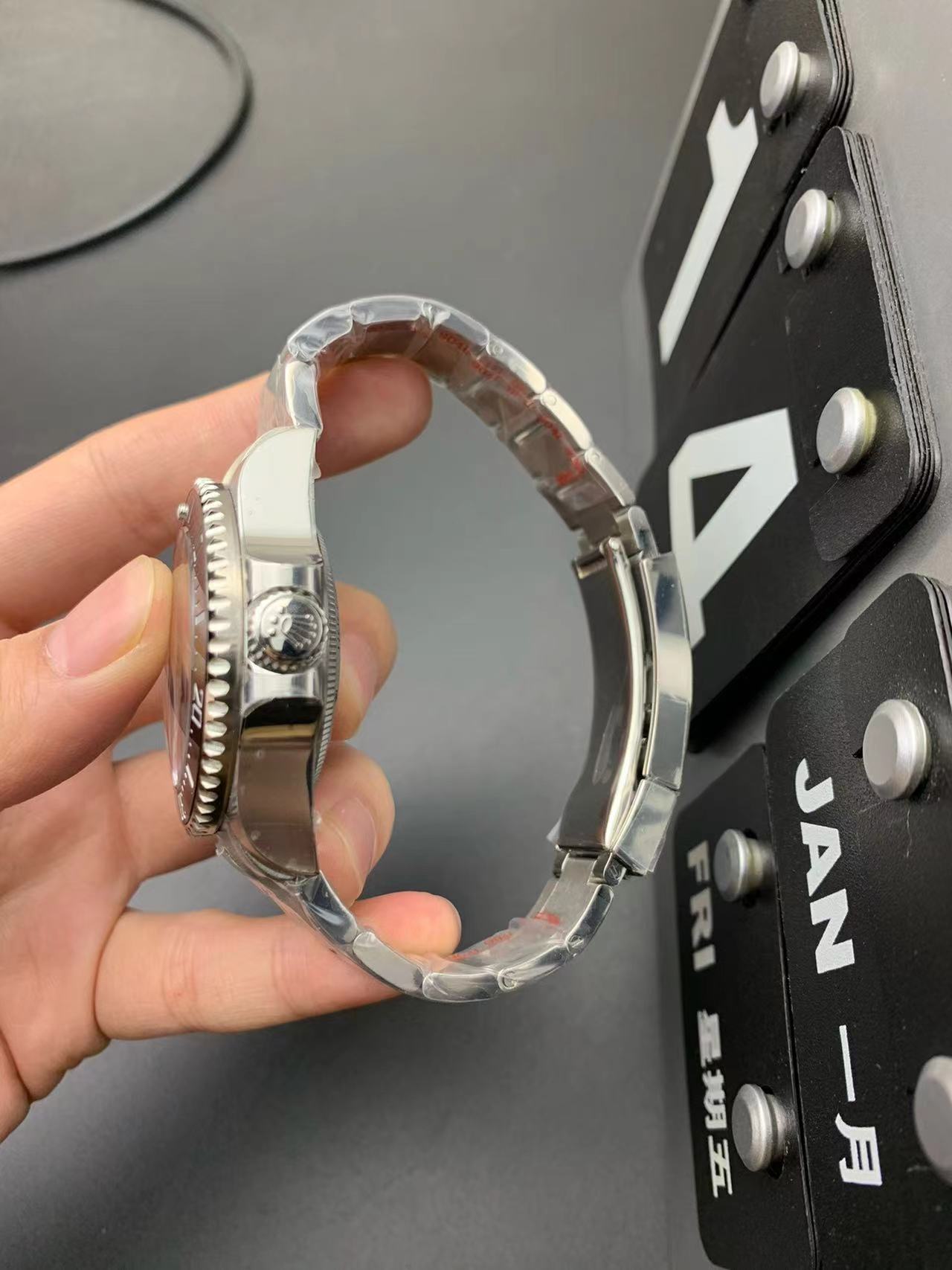 Rolex Sea-Dweller M126600 43mm