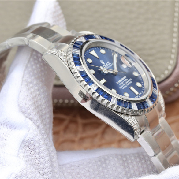 SUBMARINER SILVER BLUE DIAMOND 40MM M126610LN-0009